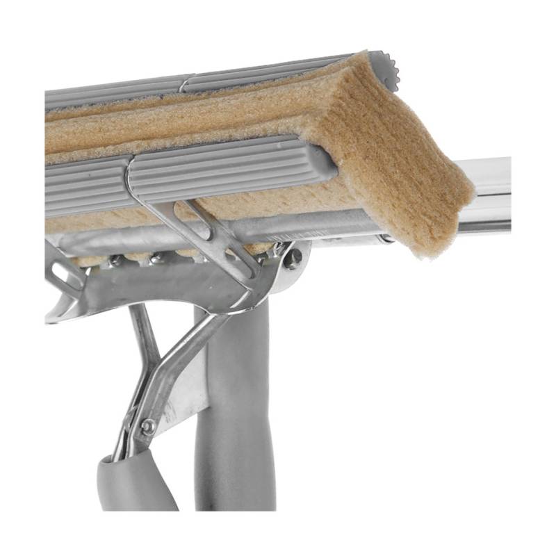 Squizzo automatic extendable glass cleaner