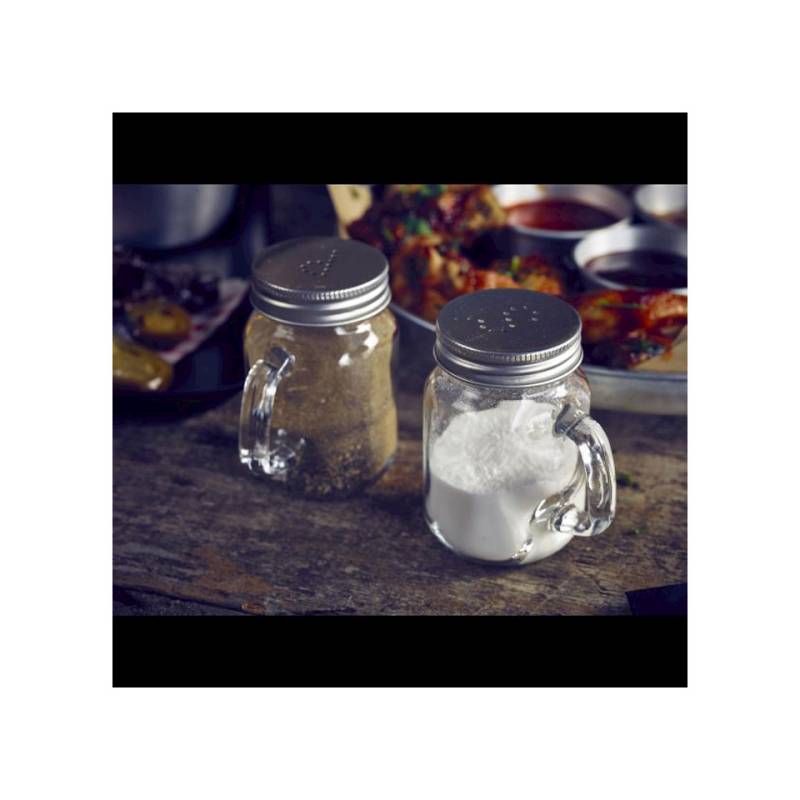 Glass salt and pepper set with aluminum cap