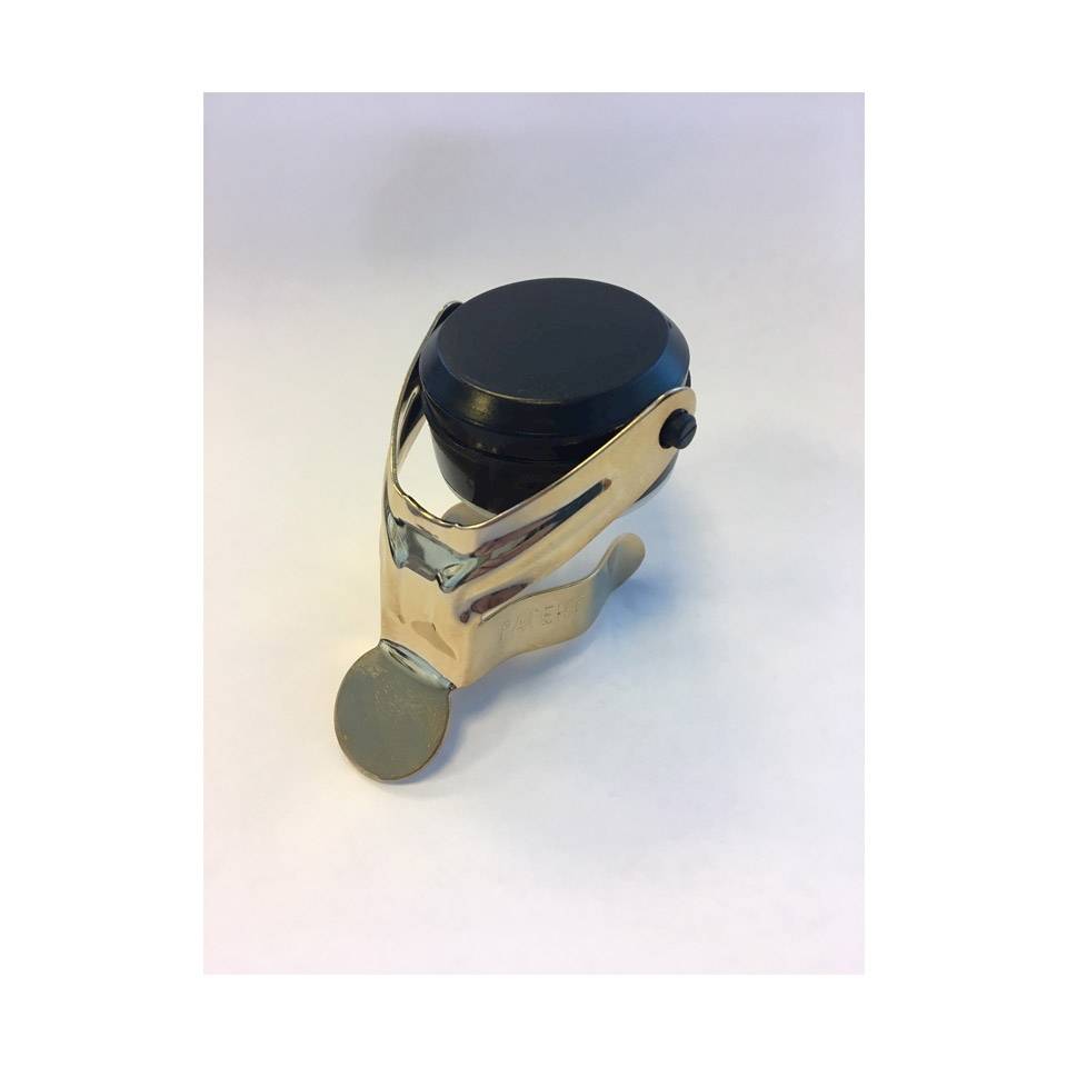 Champagne stopper with gold-colored tab