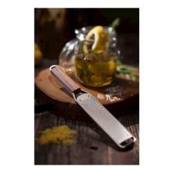 Set of 2 Master Microplane stainless steel graters and wooden handle