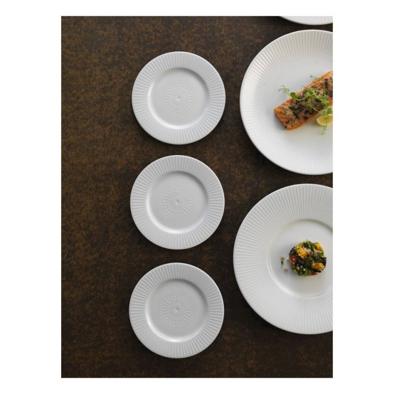 Steelite Willow Distinction white alumina vitrified gourmet coupe plate 11''