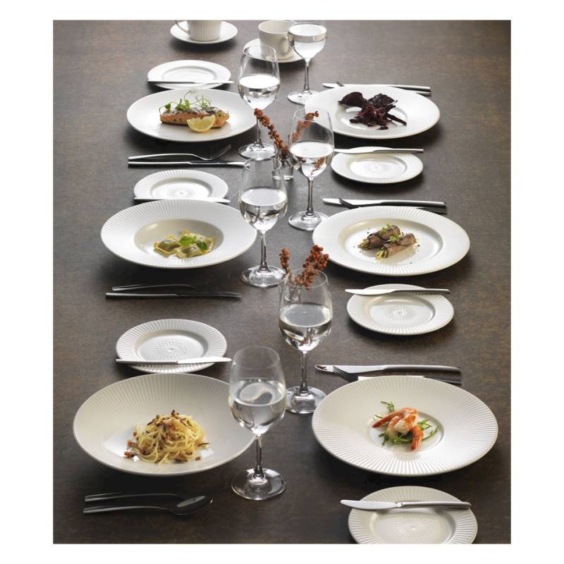 Steelite Willow Distinction white alumina vitrified gourmet plate large well 11 1/4''