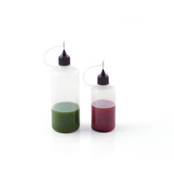 100% Chef Mini precision squeeze bottle with needle and cap 3.38 oz.