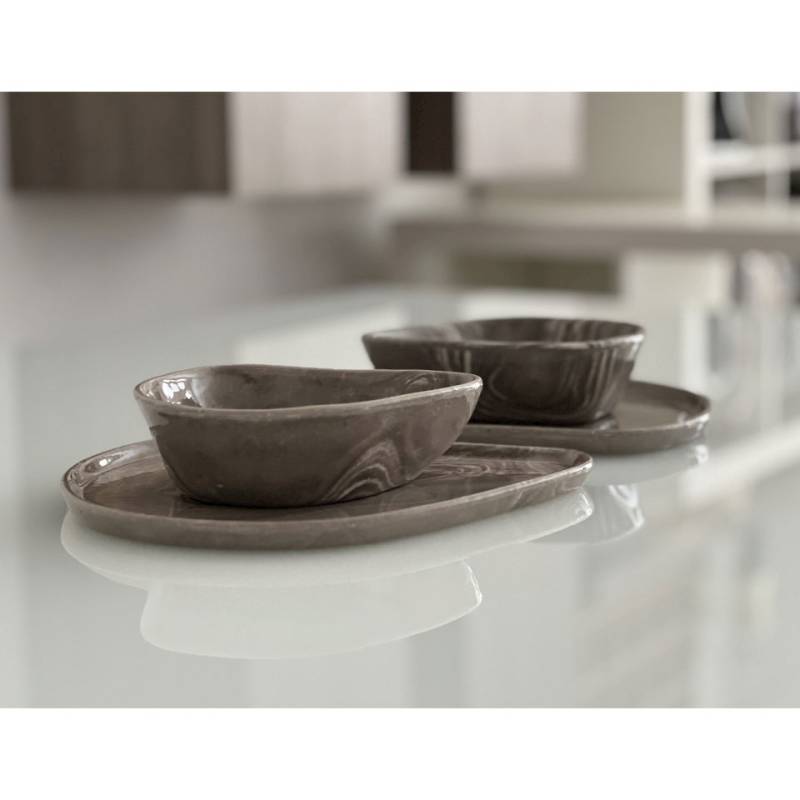 Plato de porcelana de piedra jaspeada 26x23 cm