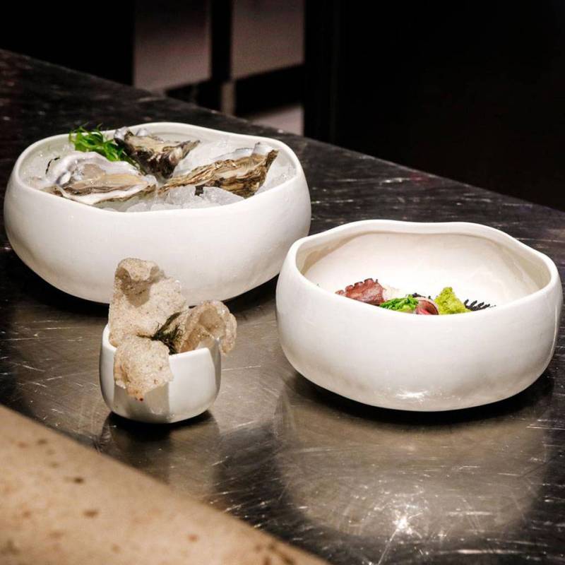 Wave small bowl in white porcelain cm 20