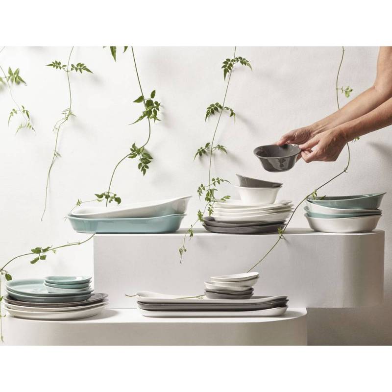 Naoto white porcelain flat plate cm 29x26.5x2.5