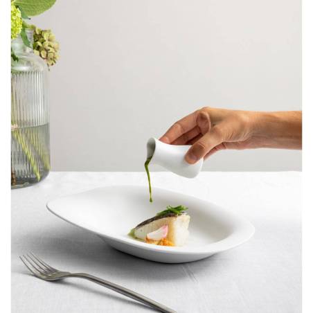Organic Jelly bottom plate in matt white porcelain cm 25.5x21.5x5.5