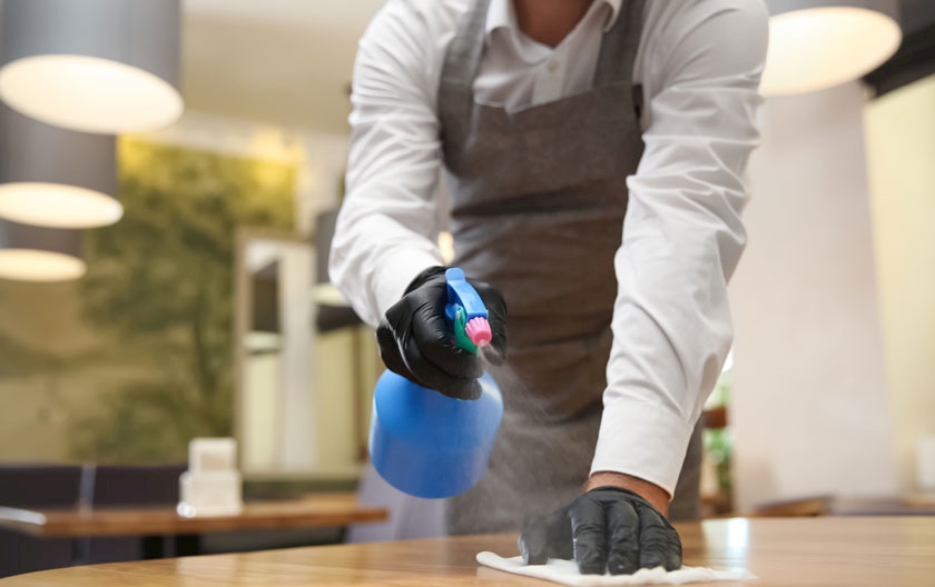 Professional detergents: from dishwasher products to degreasers, the must-haves for venues