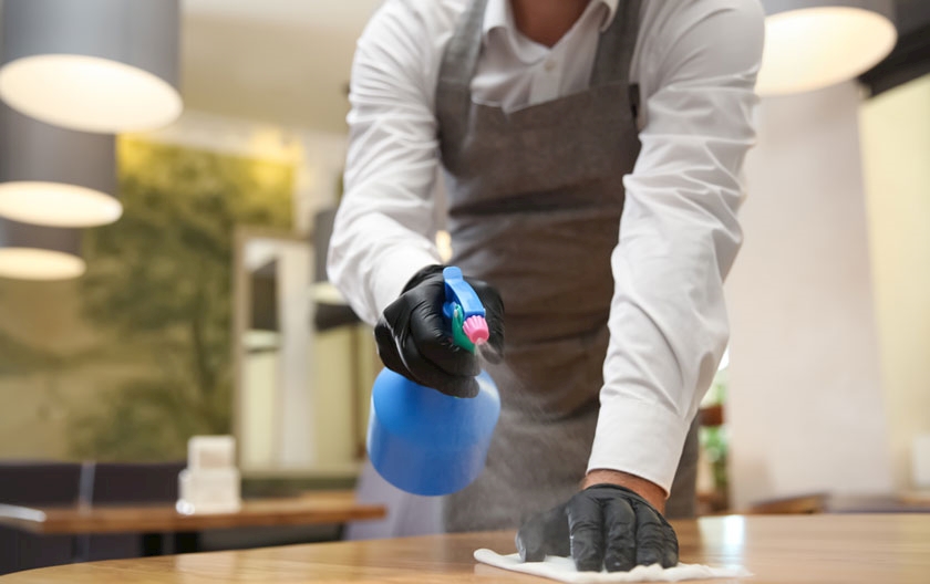 Professional detergents: from dishwasher products to degreasers, the must-haves for venues